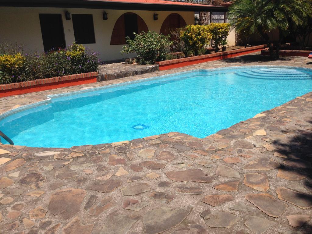 Dushi Vida Country Inn Alajuela Exterior photo